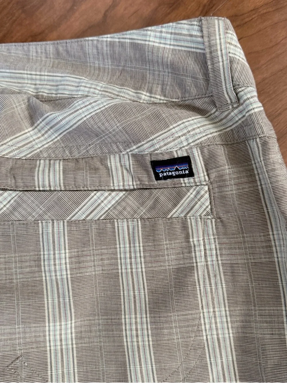 Patagonia Organic Cotton Pants Women's Size 10 Beige Plaid Mid Rise Straight Leg
